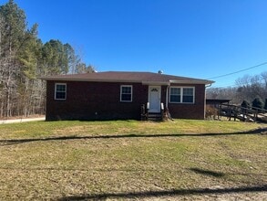 Building Photo - 829 Brown Rd