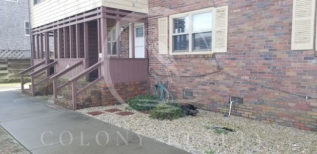 Foto del edificio - 46212 Oramar Dr