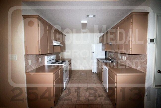 Foto del edificio - 217 Janelle Dr