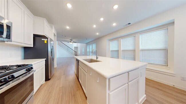 Building Photo - 2500 Gaulding St
