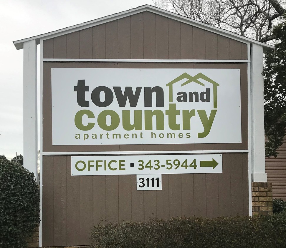 Town + Country Apartment Homes Apartments Monroe, LA