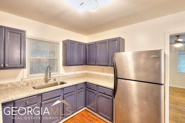 Foto del edificio - 4340 Glenwood Pkwy