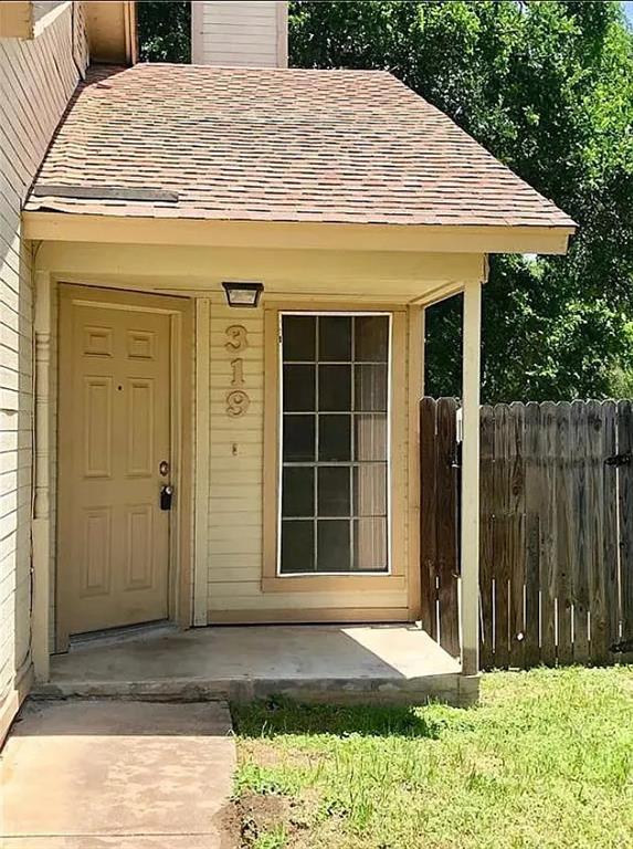 Foto principal - 319 Greenlawn Blvd