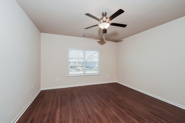 Foto del edificio - 8096 Hagood St