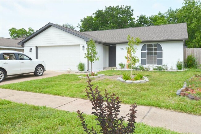 Foto del edificio - 10321 Long River Dr