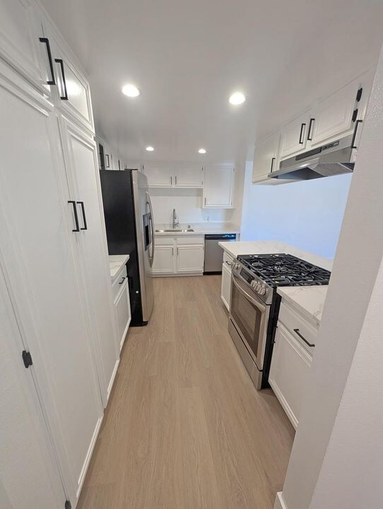 Foto del edificio - 4454 Coldwater Canyon Ave