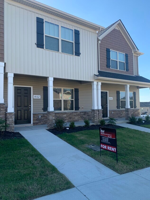 Foto del edificio - 4102 Saddlecreek Way