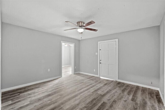 Building Photo - 3409 Hardie St