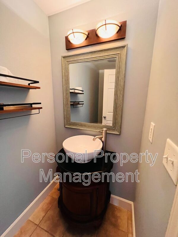 Foto del edificio - 12607 NE 27th Way