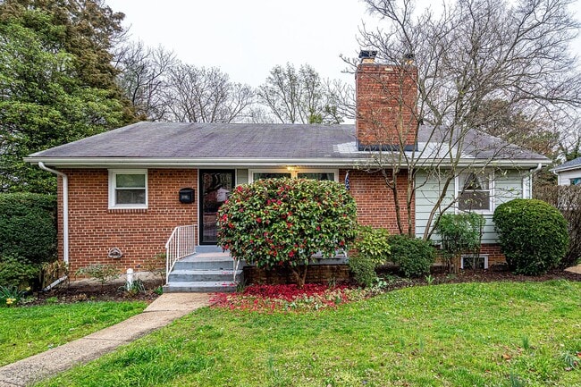 Building Photo - 1091 N Chambliss St