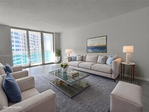 Building Photo - 3001 S Ocean Dr