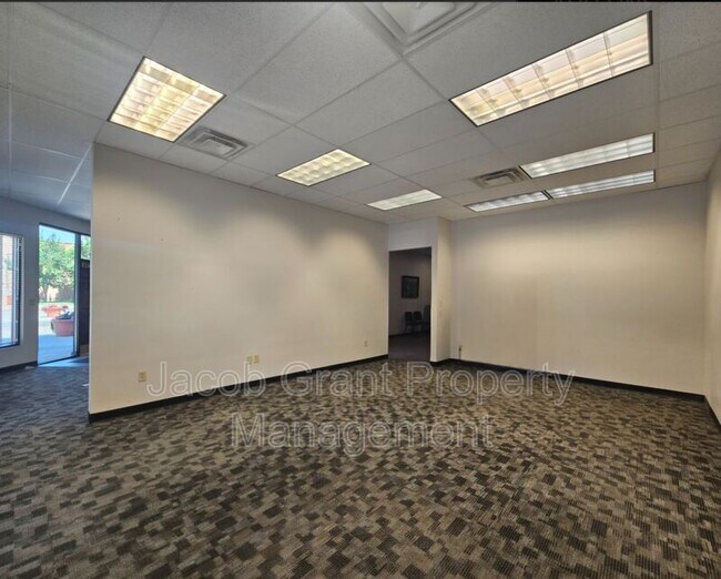 Foto del edificio - 490 Park Ave