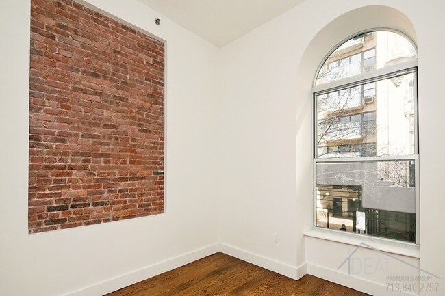 Building Photo - 68 Livingston Street #4AR