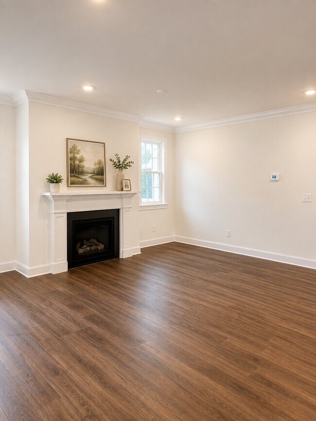 Building Photo - 708 Longleaf Grv Ln