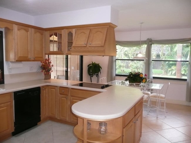 Building Photo - 2520 Greenbriar Dr