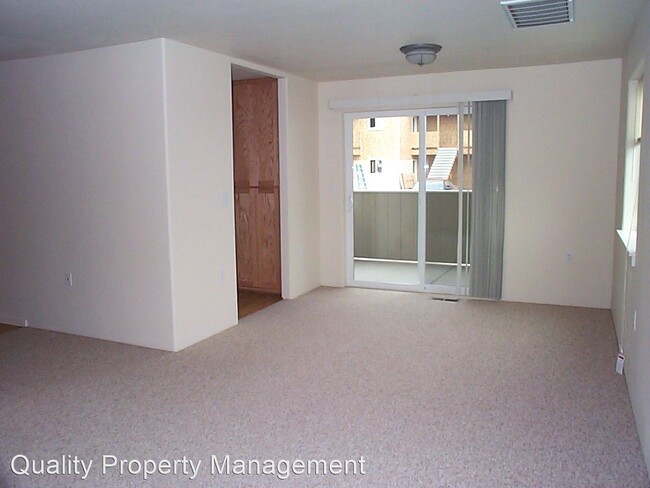 Building Photo - 2665 Paloma Ave