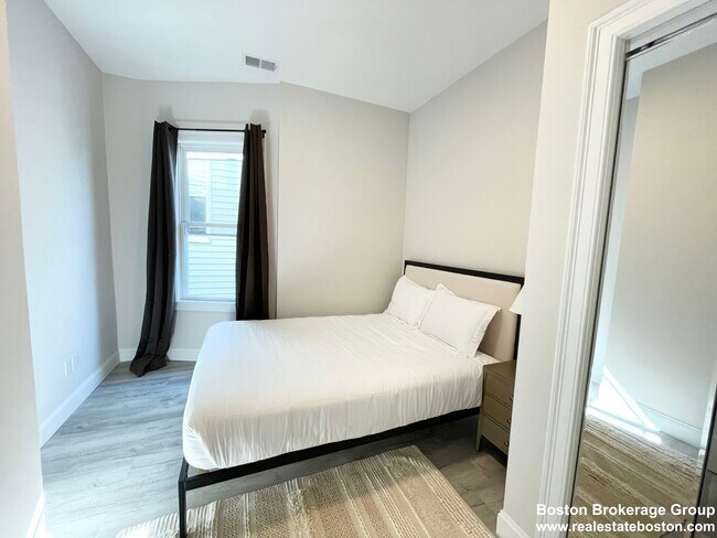 Foto del edificio - 23 Newport St