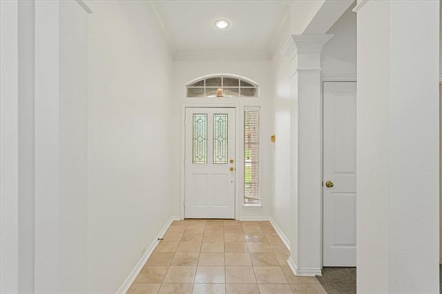 Foto del edificio - 9312 Vista Cir