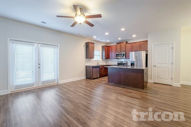 Foto del edificio - 1452 Silver Charm Ln