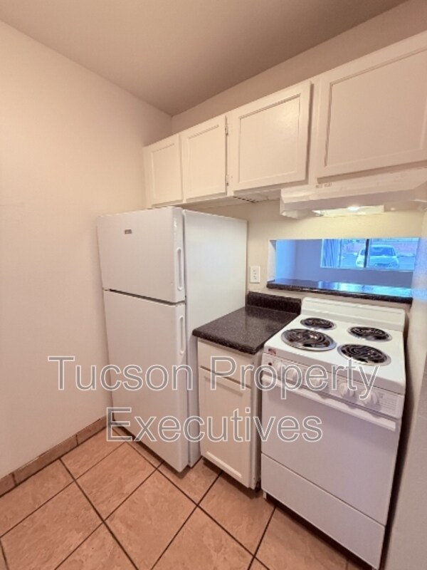 Foto del edificio - 219 W Fort Lowell Rd