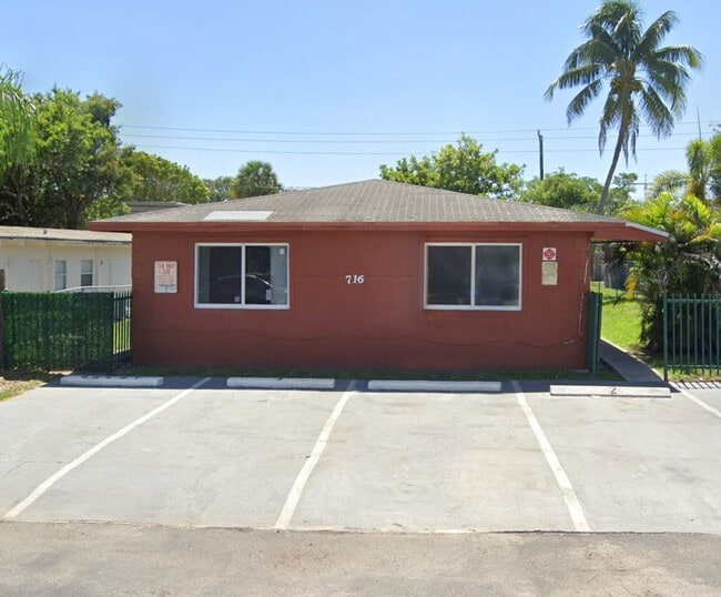 Photo - 716 NW 4 AVE Apartment