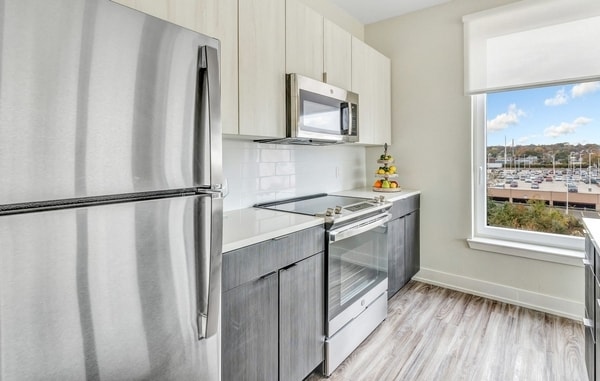 Interior Photo - Canfield Park at Fairfield Metro