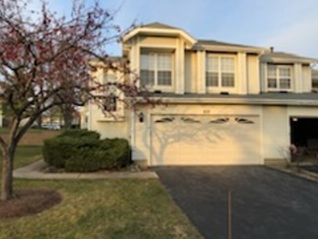 Foto principal - 612 Newbury Ln