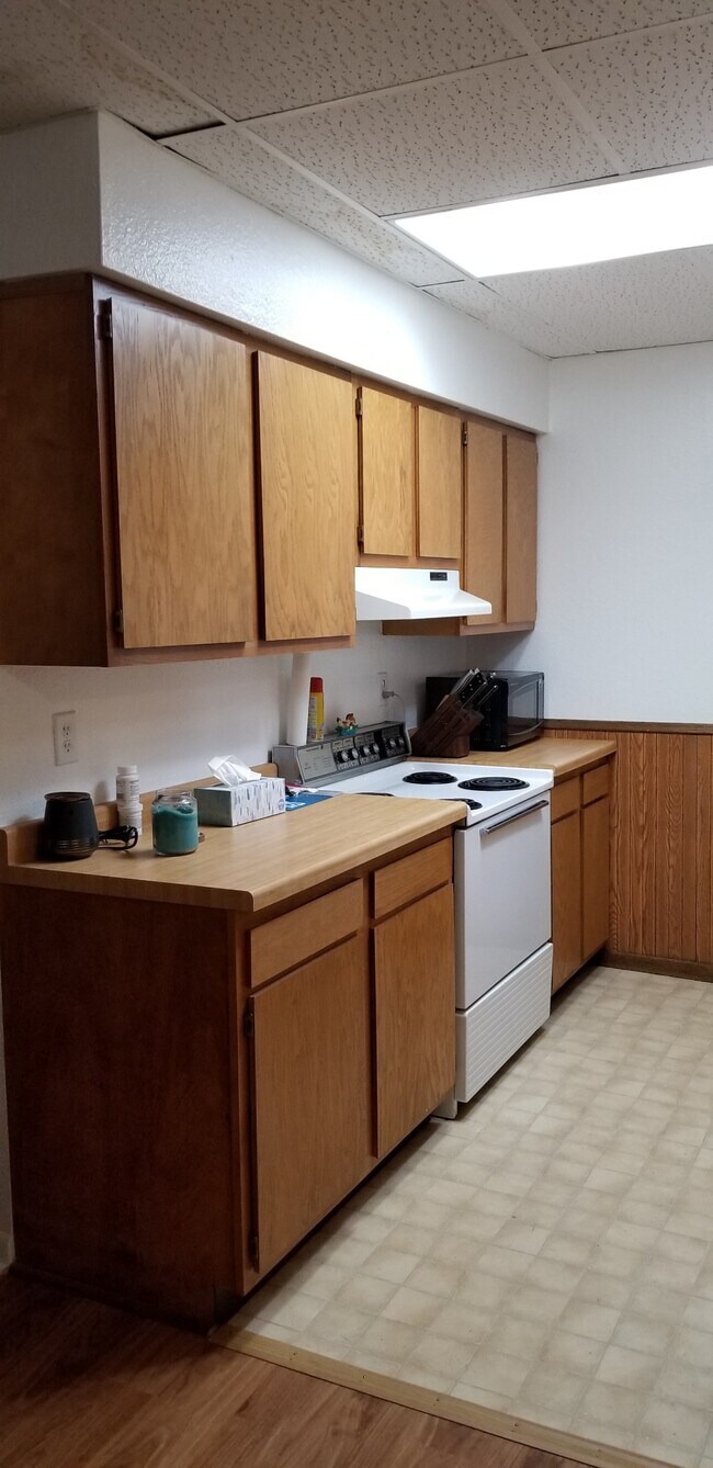 15 W Marshall St Unit 102, Rice Lake, WI 54868 Apartments in Rice