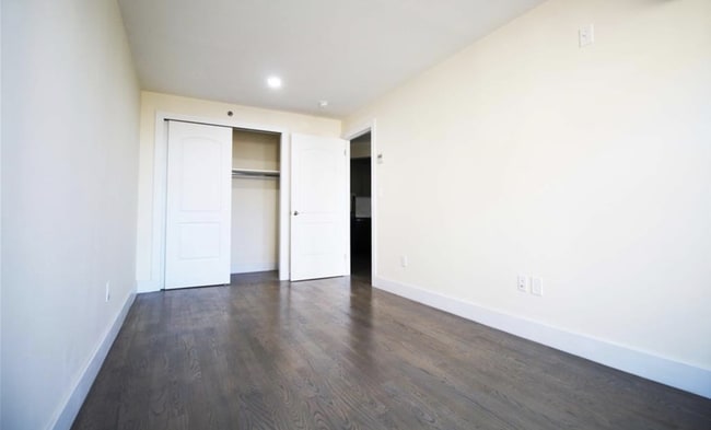 Building Photo - 268 Bay Ridge Ave
