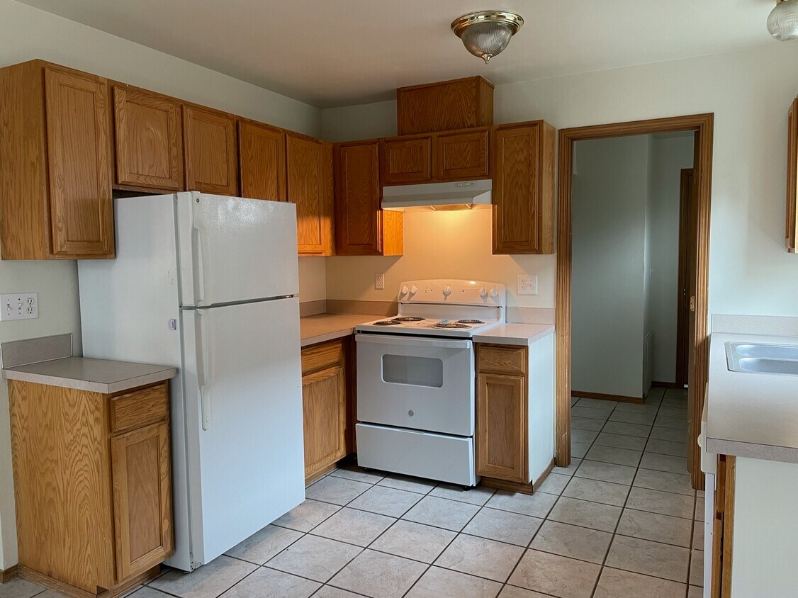 Photo inspiration: Visual Reference: 3600 Fairbanks Ave Yakima Wa 98902