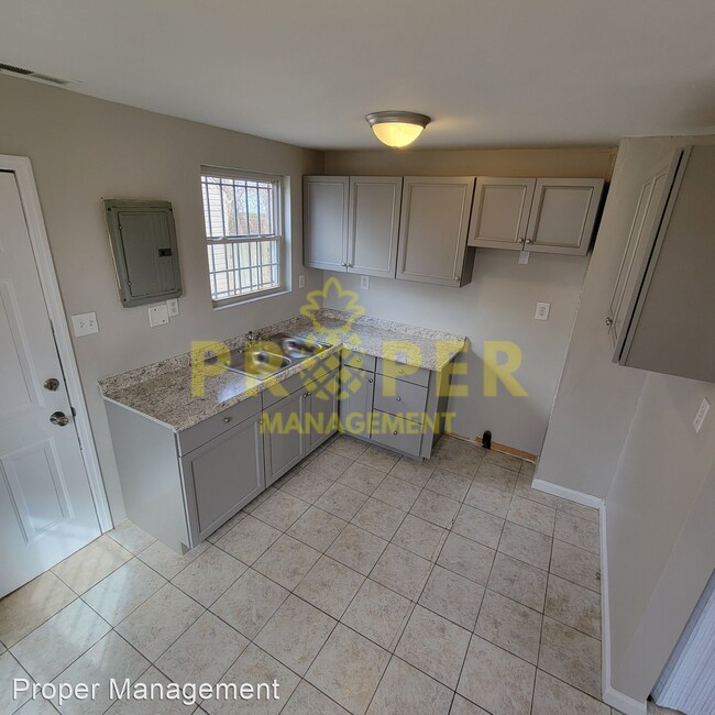 Foto del edificio - 3 br, 1 bath House - 4313 Genesee Avenue
