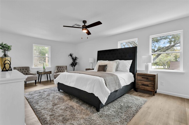 Foto del edificio - 2726 Stetson Ln