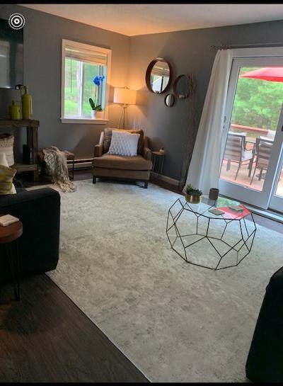 Living Room - 49 Roundhouse Rd