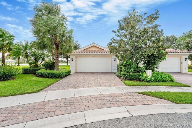 Foto del edificio - 8270 Eleuthera Ln