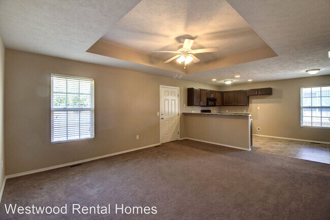 Foto del edificio - 3 br, 2 bath House - 2451 E Willow