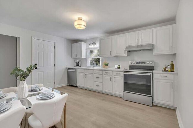Foto del edificio - Charming 3-bedroom, 1-bath home!
