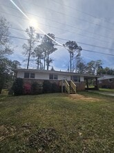 Building Photo - 314 Edward Ave