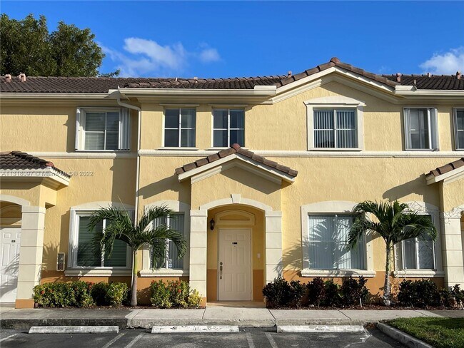Foto del edificio - 6918 NW 177th St