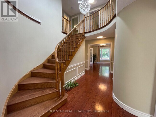 Photo du bâtiment - 106 Milbourne Crescent