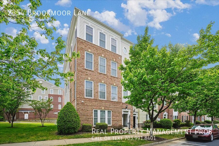 Photo - 2354 Brookmoor Lane-
