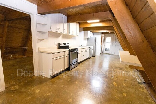 Foto del edificio - 3109 Ellis Ave