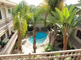 Foto del edificio - 8170 Redlands St
