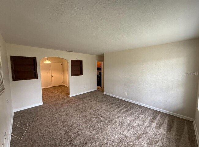 Building Photo - 5257 Polan Ln