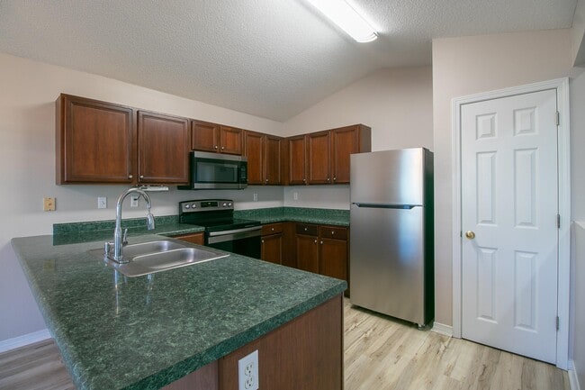 Photo - 10690 E Bay Tree Dr (Gulfport, MS) House