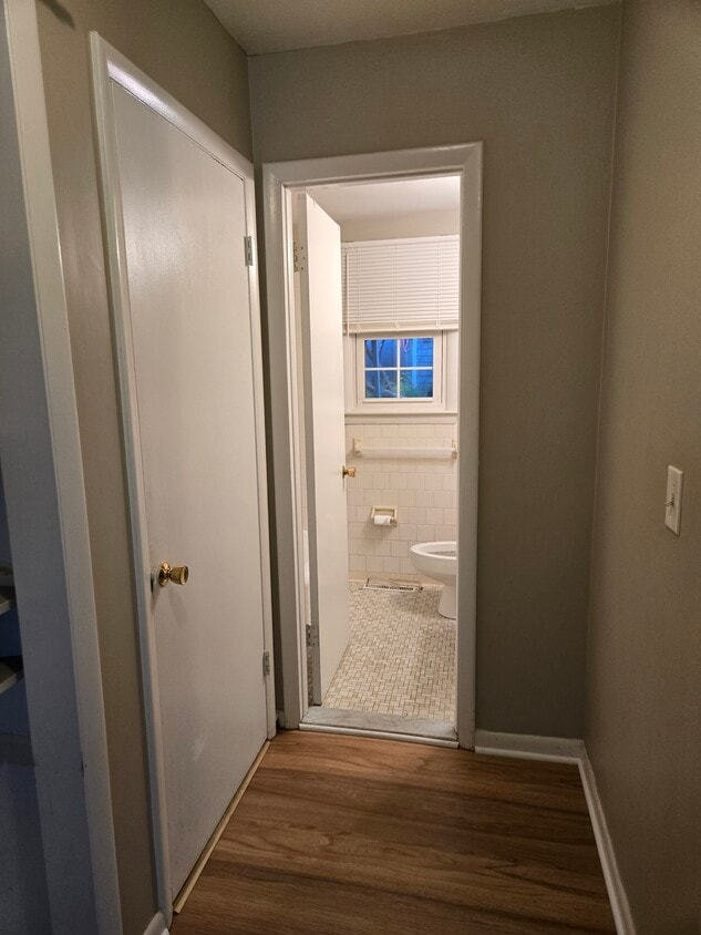 Building Photo - 15 Annapolis St