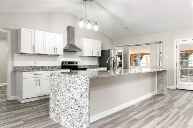 Foto del edificio - 11818 Gravetree St