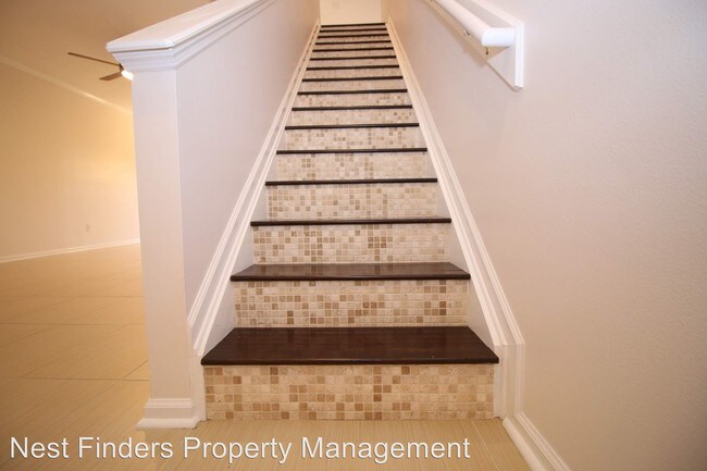 Building Photo - 2325 White Sands Dr