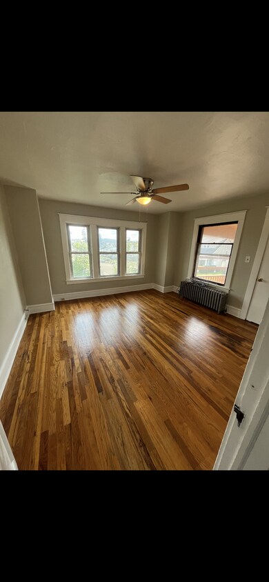 Foto principal - 504 Odell Ave