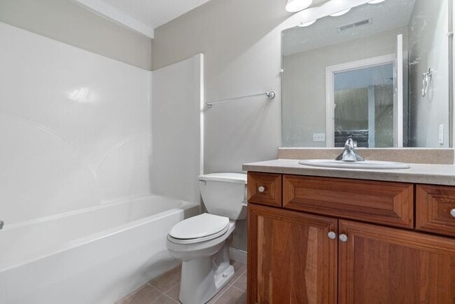 Building Photo - $2,500 | 4 Bedroom, 3.5 Bathroom Multi Flo...