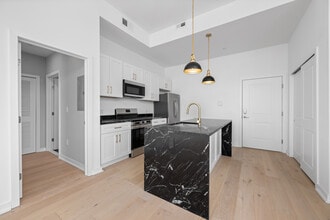 Building Photo - 36 N Narberth Ave